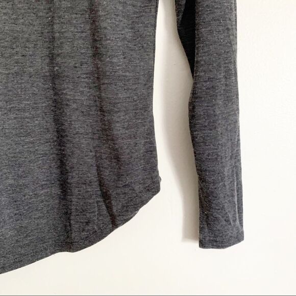 CHASER Blocked Long Sleeve Shirttail Crewneck Tee Small - Picture 8 of 11